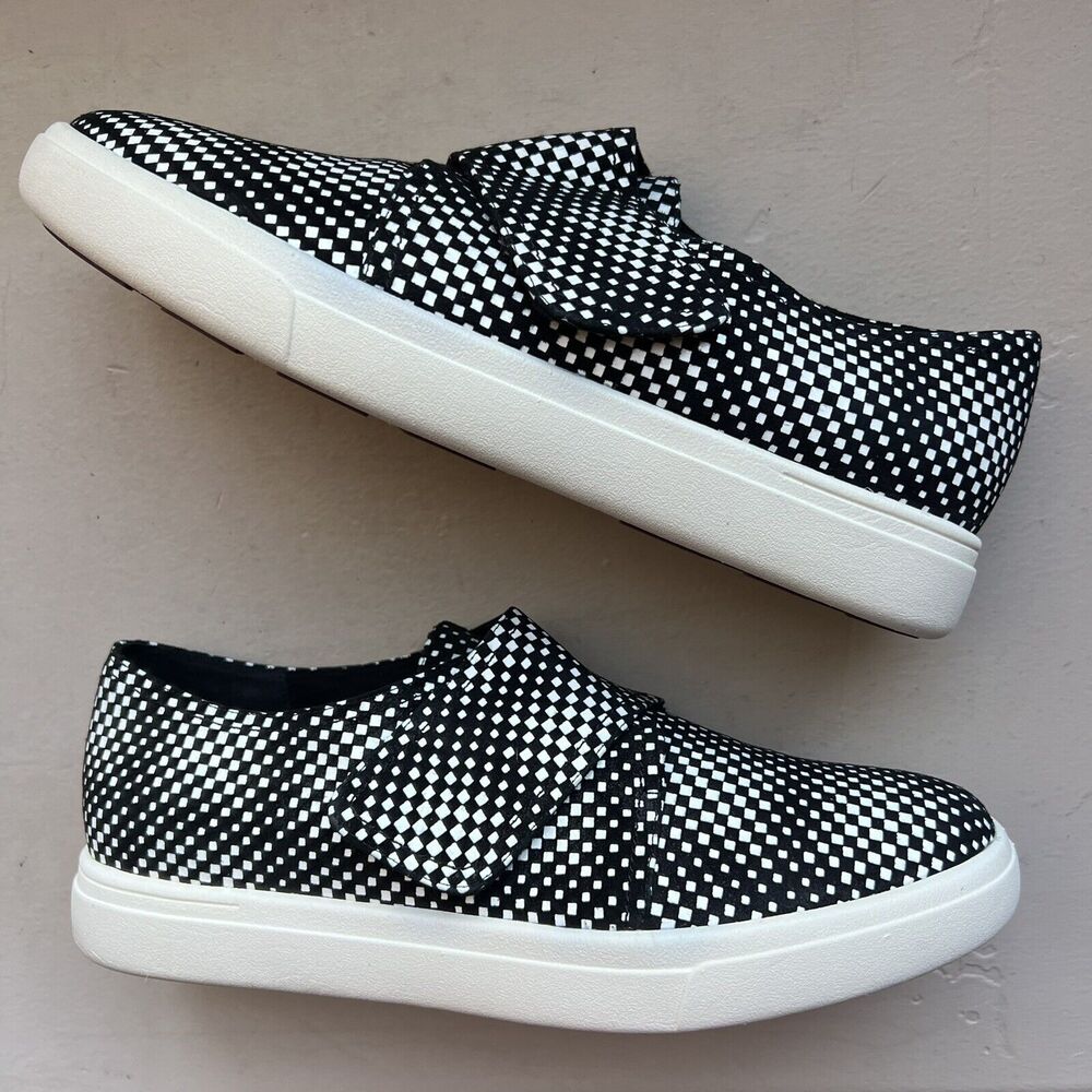 Vaneli Sport Oberon Black & White Check Suede Like Sneaker Shoes Women's Size 8
